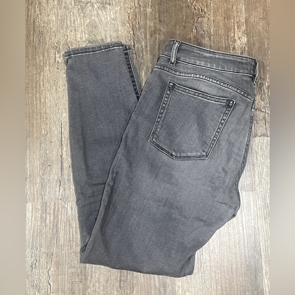 FINAL PRICE DL1961 Stretchy Skinny Jeans